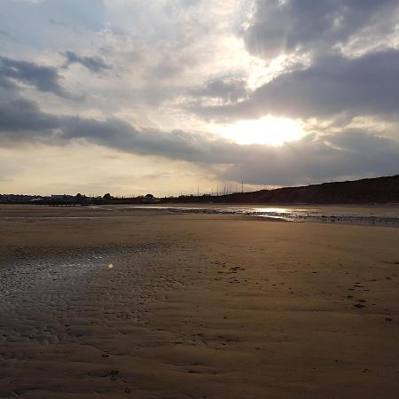 Sunrise 77 Sandown Bay Holiday Centre Generous Ferry Saving! 外观 照片